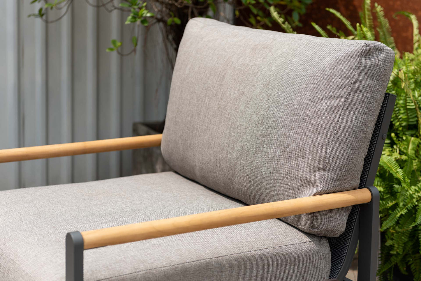 Amber Sectional Coffee Set