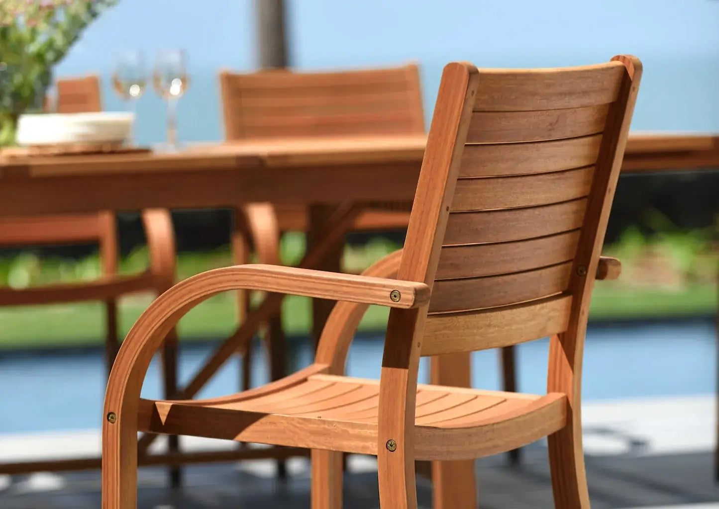 Leyland Table and Catalina Stacking Armchair Dining Set