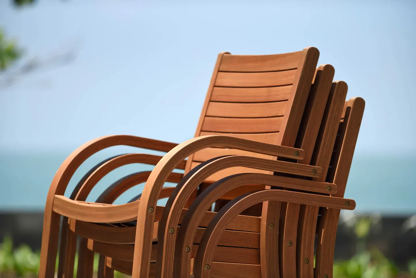 Leyland Table and Catalina Stacking Armchair Dining Set