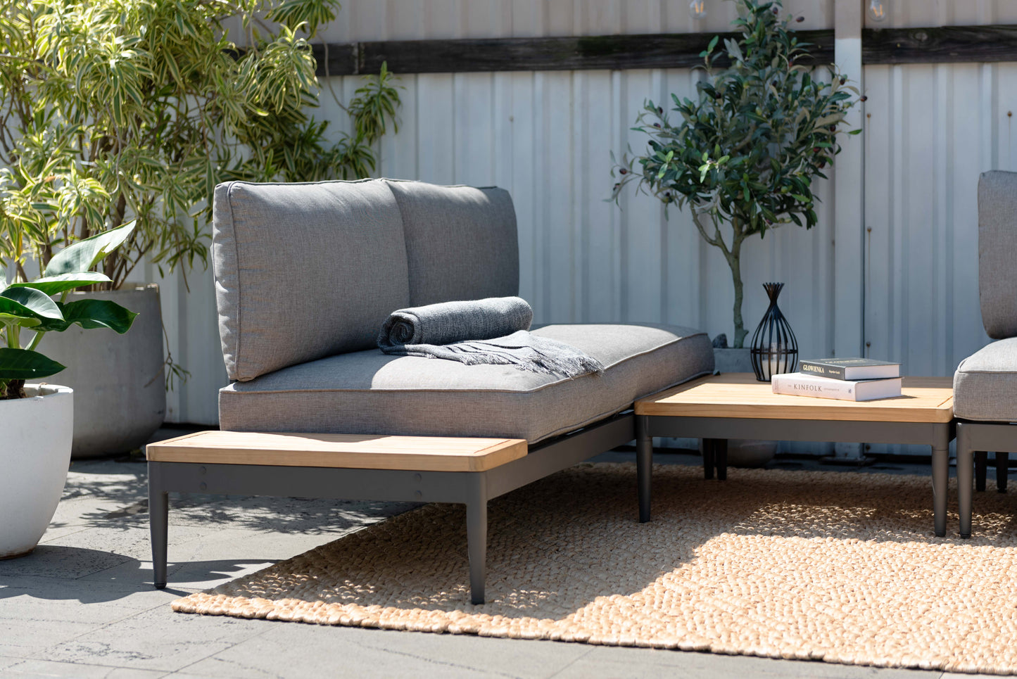 Topaz 4pc Seating Set