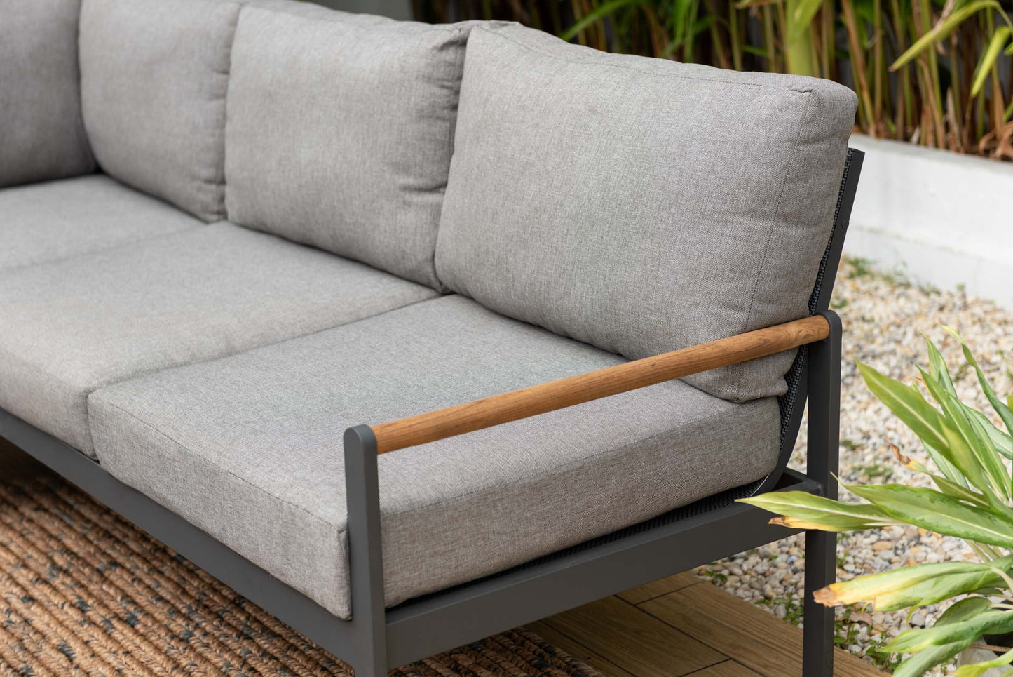 Amber Sectional Coffee Set