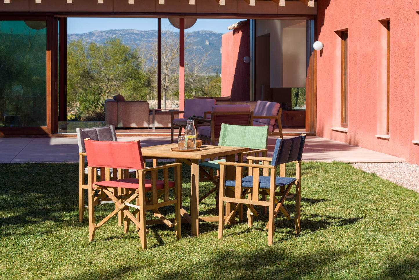 Zircon Teak Director Chair ‚Äì Red - 1 Piece