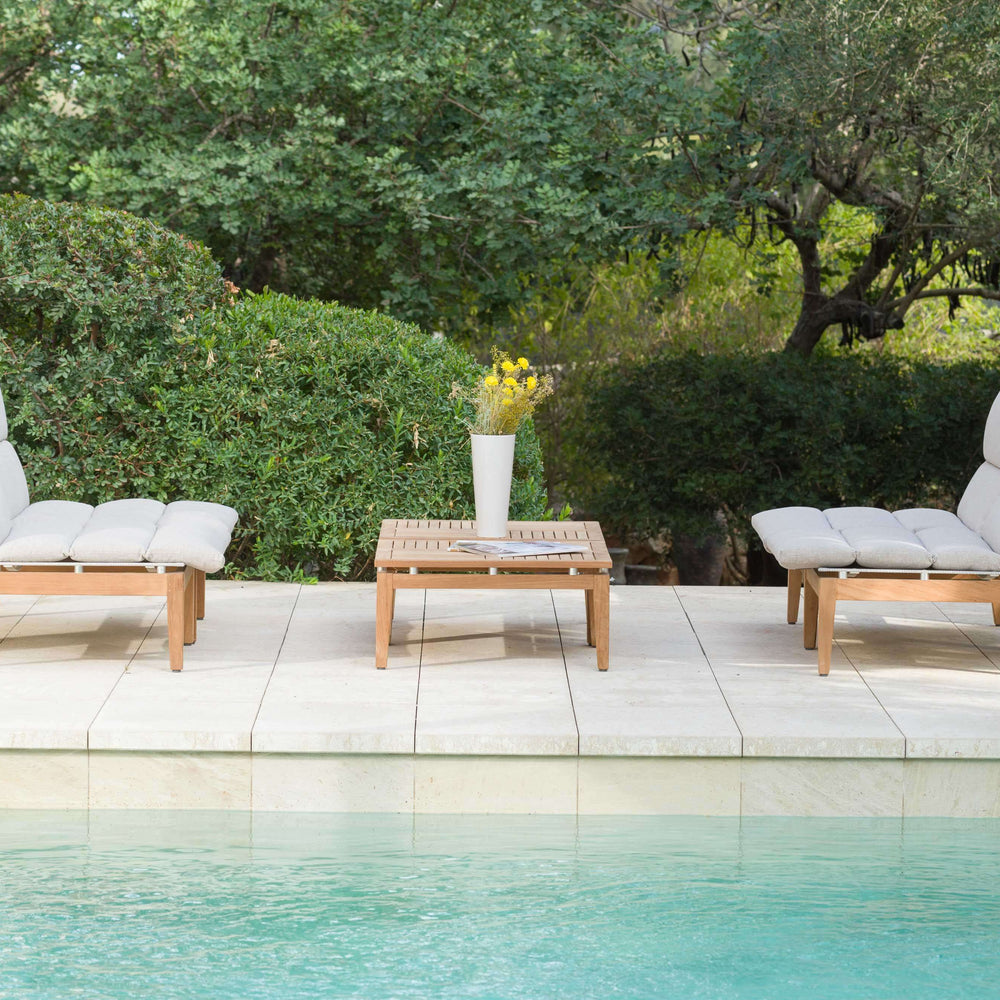 
                      
                        Arno 3pc Bistro Set Light
                      
                    