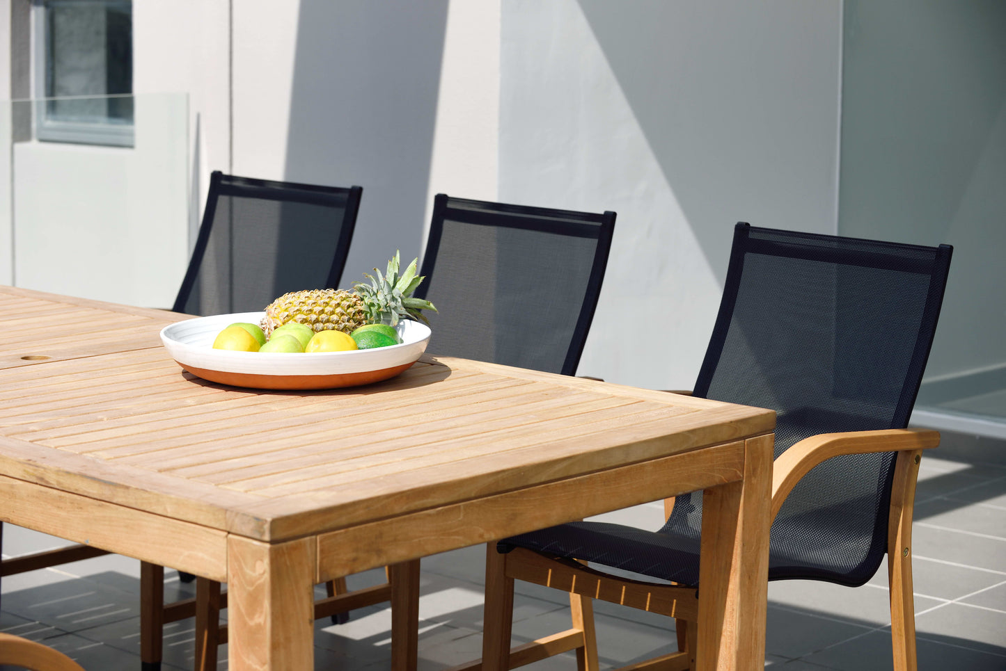 Rinjani Rectangular Table and 6 Manhattan Black Armchair
