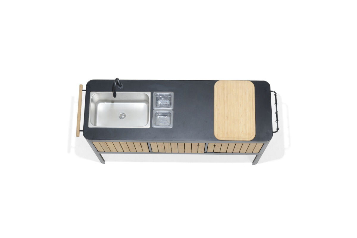 Portals Dark Outdoor Kitchen