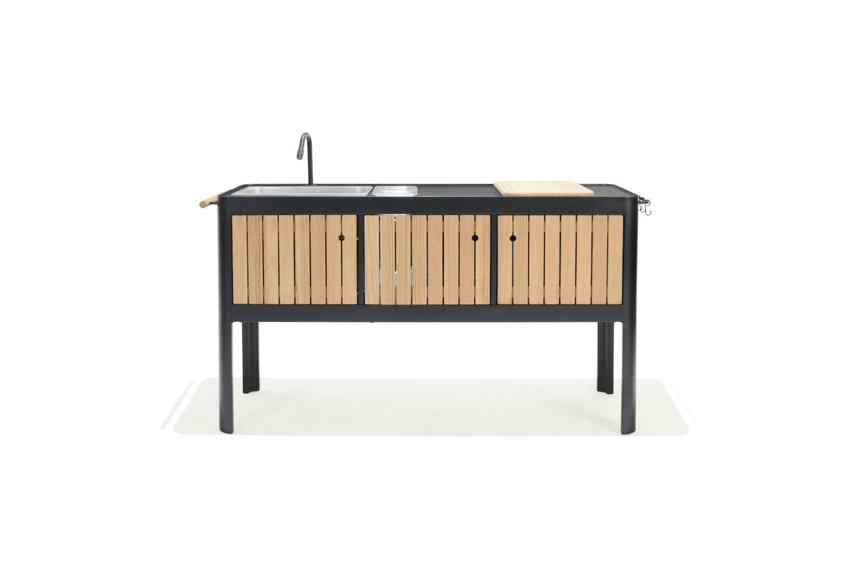 Portals Dark Outdoor Kitchen