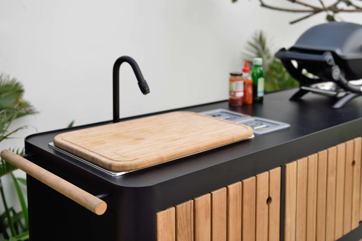 Portals Dark Outdoor Kitchen