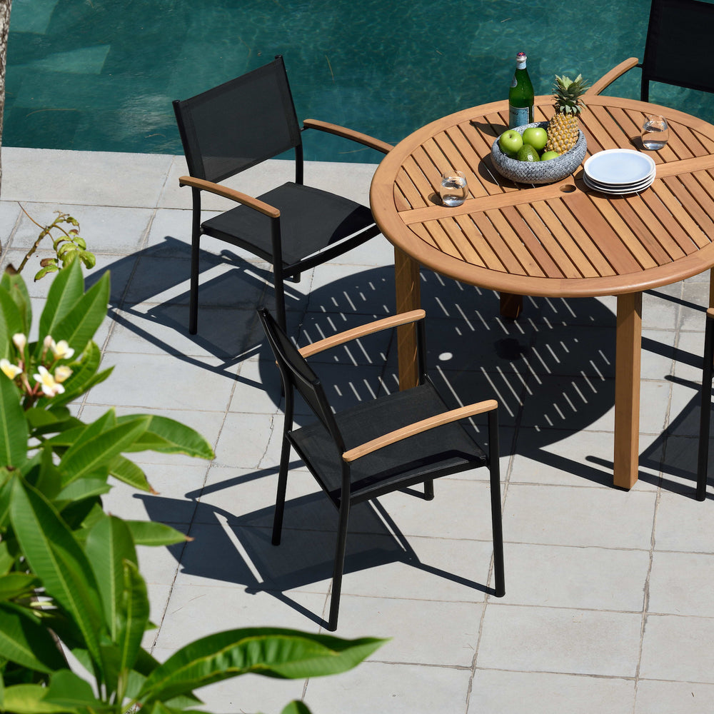 
                      
                        Oldbury Round Table and 4 Vera Armchair Dining set
                      
                    